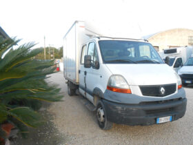 Renault mascott 150