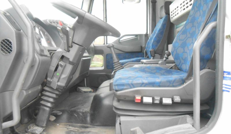 Iveco 120e18 pieno