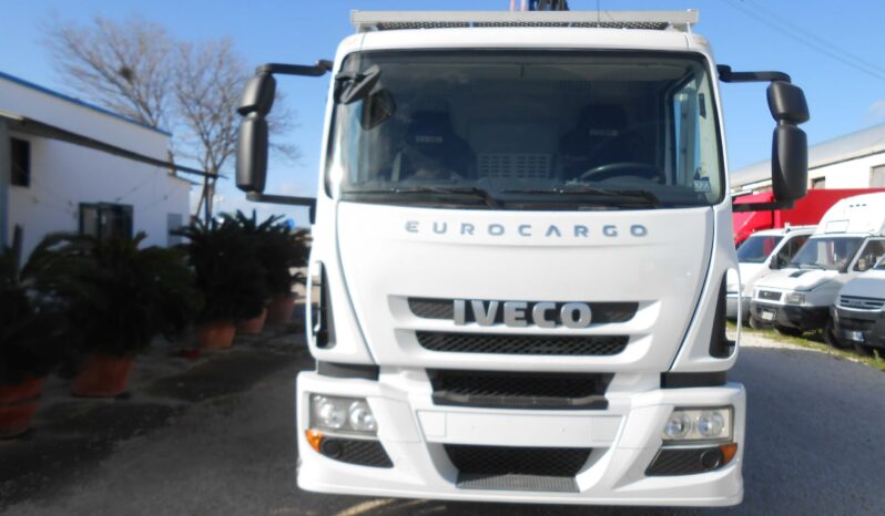 iveco 160e25ribaltabile+gru’ pieno