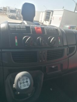 Iveco 160e32E6 cassone con porte pieno