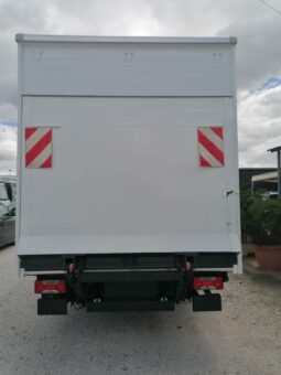 Iveco 35.130 furgone con sponda pieno