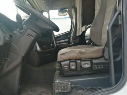 Iveco 260s500E6 cassone con sponda pieno