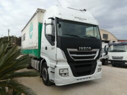 Iveco 260s500E6 cassone con sponda pieno