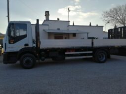 Iveco 160e25 cassone con rampa pieno