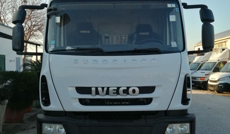 Iveco 160e25 cassone con rampa pieno