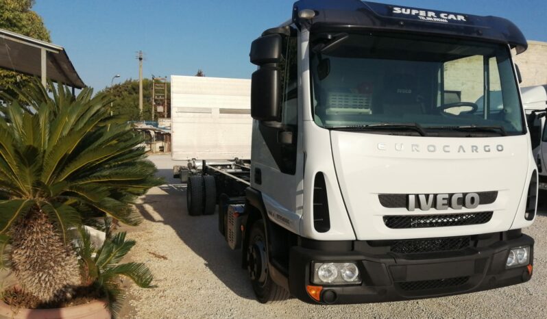 Iveco 100e22 telaio pneumatica pieno